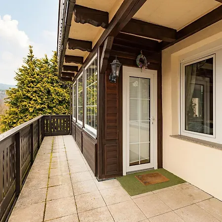 Casa vacanze Panoramic Retreat In Thuringia, Cleaning Included Unterschönau